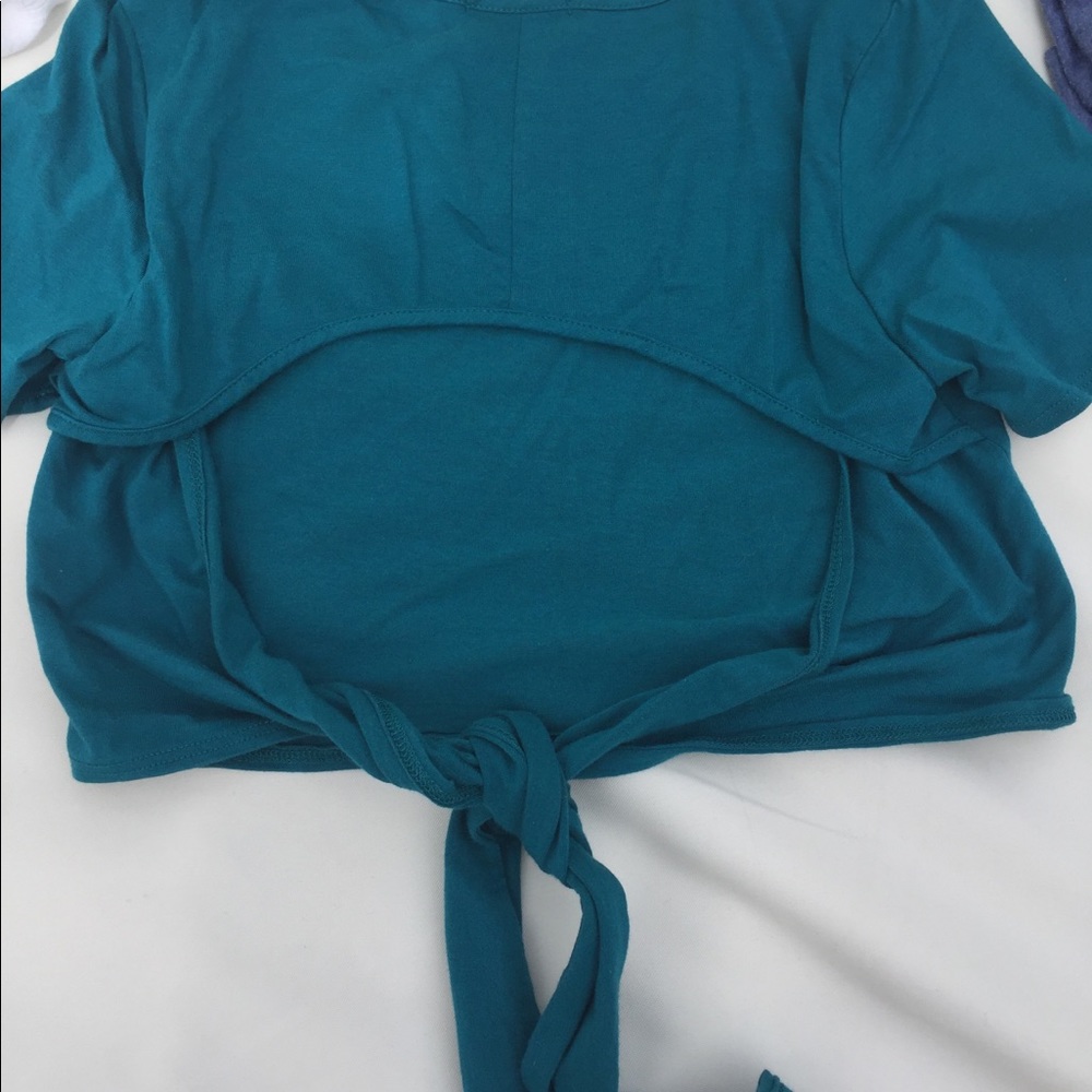 Top - Picture 3 of 4